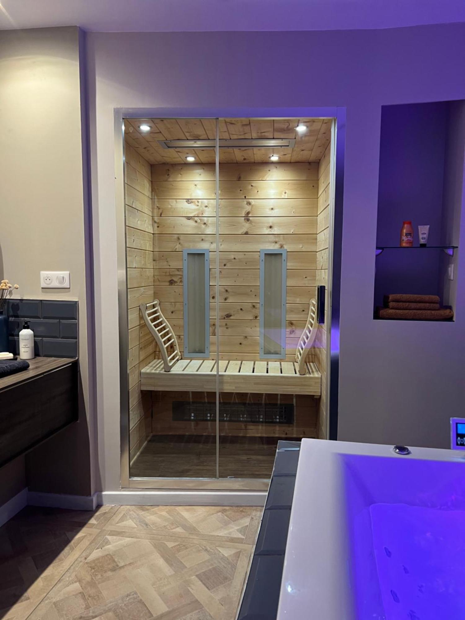 Appartement Avec Jacuzzi Sauna & Home Cinema - Nid D'Angers Extérieur photo